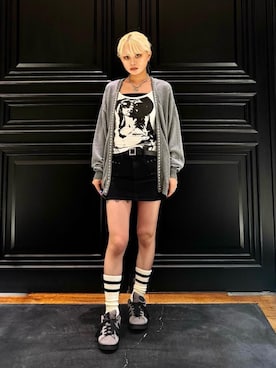 ヒステリックグラマー カーディガンとキャミソール HYSTERIC GLAMOURのキャミソールを使った「カーディガン」の人気