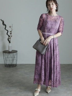 「アイテム（ドレス）」を使った、SHOP STAFFさん（レディース・163cm）の秋コーディネート