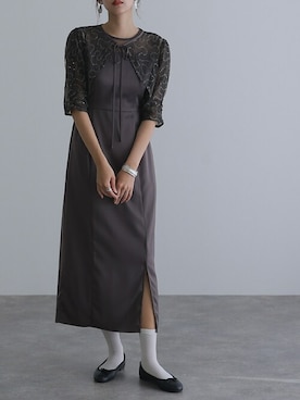 「アイテム（ドレス、グレー系）」を使った、SHOP STAFFさん（レディース・162cm）の春コーディネート