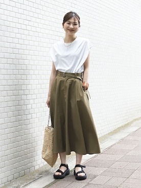 「スローブイエナ」｜「アイテム（アクセサリー）」を使った、Yuriさん（レディース・159cm）の夏コーディネート