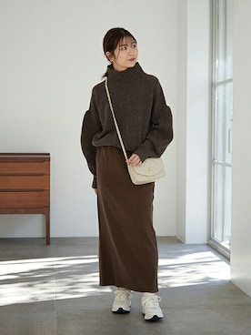 「SLOBE IENA（スローブイエナ）のアイテム（スカート）」を使った、Yuriさん（レディース・159cm）の冬コーディネート