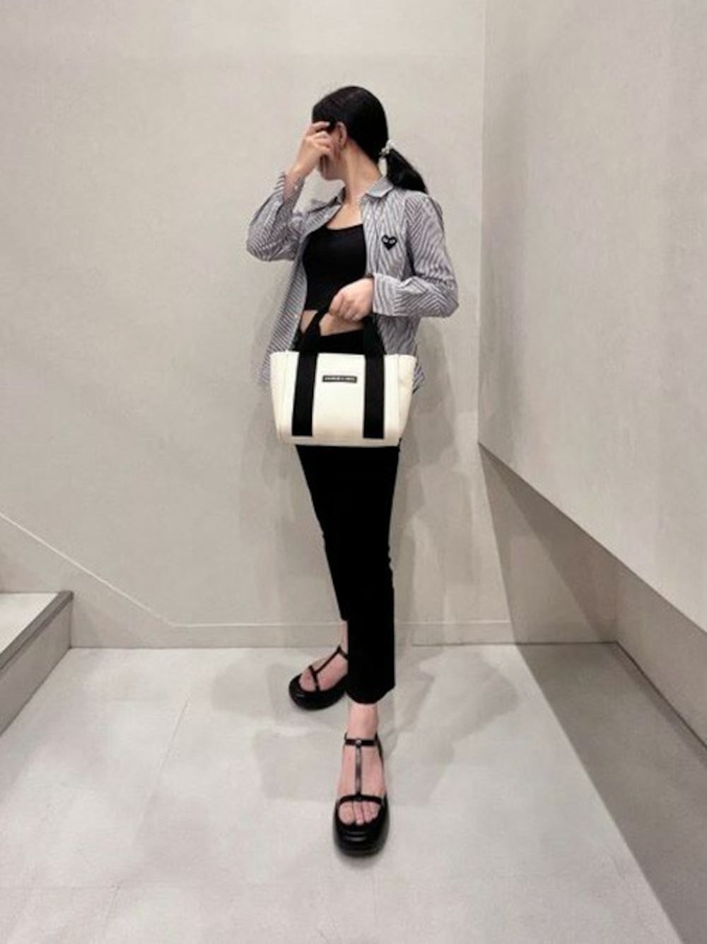 CHARLES & KEITH(CHARLES & KEITH )｜CHARLES & KEITHのトートバッグを 