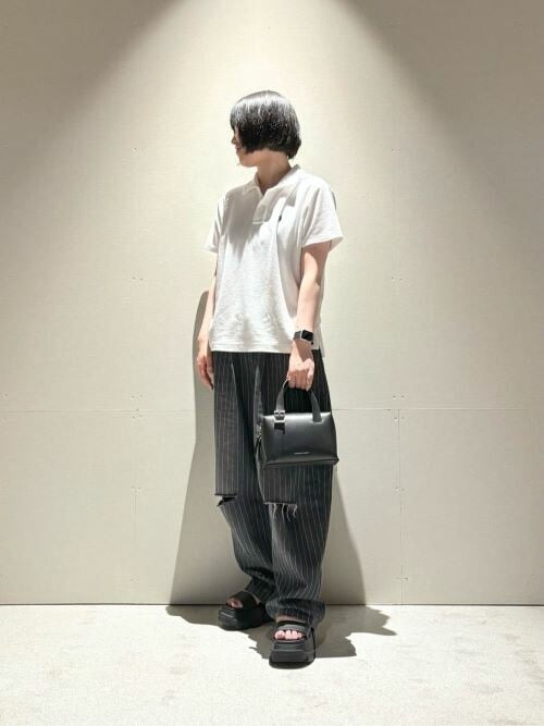 国内★CHARLES & KEITH★アシメトリープラットフォームサンダル CHARLES ＆ KEITH サンダル アシメトリック プラットフォーム
