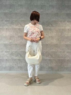 CHARLES & KEITHさんのコーディネート