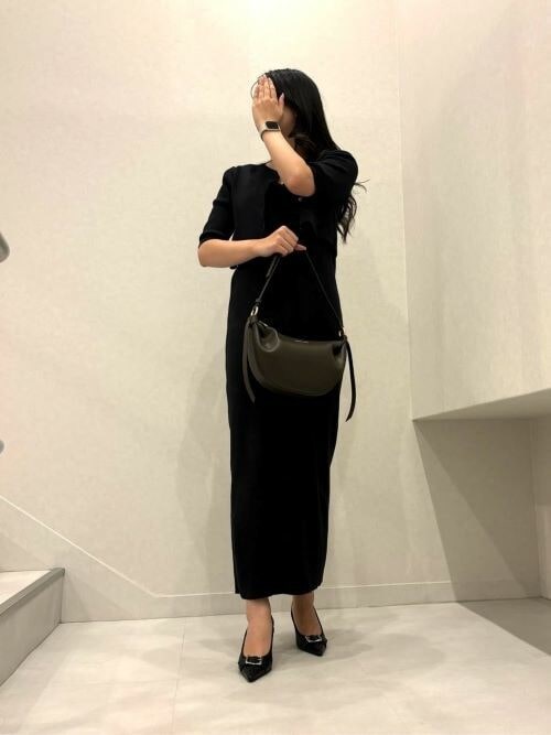チャールズアンドキース　ポインテッドトゥスリングバックパンプス CHARLES & KEITH｜ホースビット ポインデッドトゥスリングバック