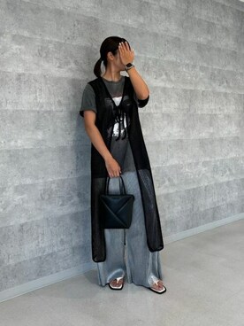 「CHARLES & KEITH（チャールズ & キース）のMidori ミドリ ジオメトリックトートバッグ（トートバッグ、ブラック系）」を使った、CHARLES & KEITHさん（レディース・160cm）の夏コーディネート