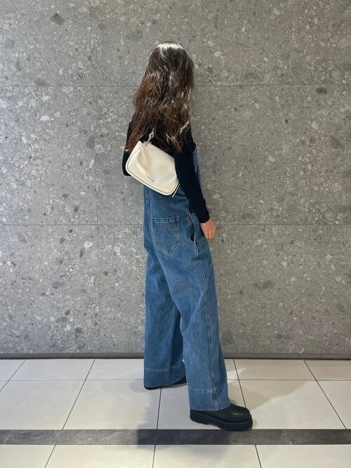 CHARLES & KEITH リッジッドソール レースアップコンバットブーツ リッジッドソール レースアップコンバットブーツ（ブーツ