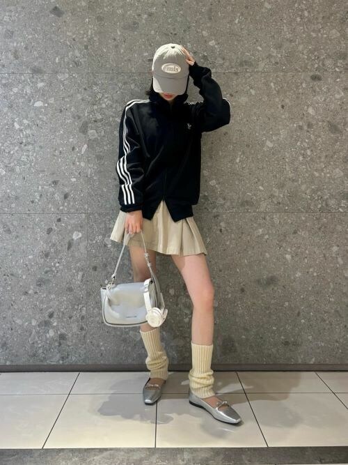 CHARLES & KEITHさんのショルダーバッグを使ったコーディネート - ZOZOTOWN