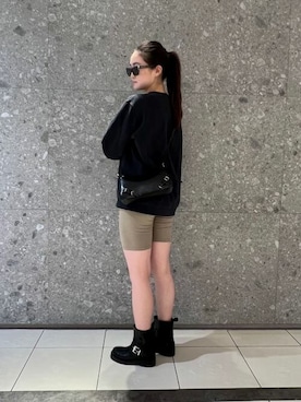 「CHARLES & KEITH（チャールズ & キース）のSloane スローン ホーボーバッグ（ショルダーバッグ）」を使った、CHARLES & KEITHさん（レディース・160cm）の秋コーディネート
