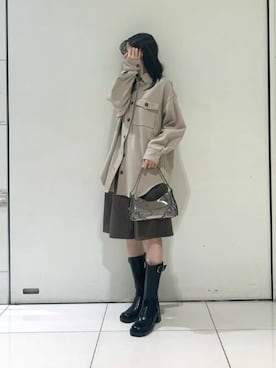 「CHARLES & KEITH（チャールズ & キース）のSloane スローン ホーボーバッグ（ショルダーバッグ）」を使った、CHARLES & KEITHさん（レディース・160cm）の秋コーディネート