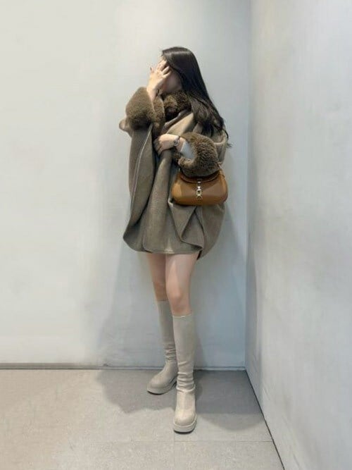 CHARLES & KEITH����̃V�����_�[�o�b�O�uAgatha �A�K�T �`�F�[���A�N�Z���g�z�[�{�[�o�b�O�iCHARLES & KEITH�b�`���[���Y & �L�[�X�j�v���g�����R�[�f�B�l�[�g