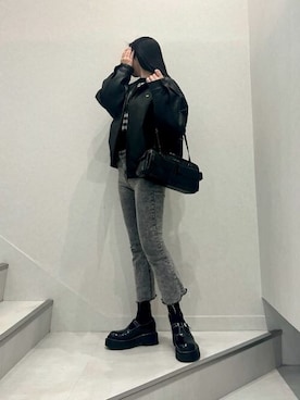 「CHARLES & KEITH（チャールズ & キース）のRachel レイチェル イロンゲイテッドマルチポケットショルダーバッグ（ショルダーバッグ）」を使った、CHARLES & KEITHさん（レディース・160cm）の冬コーディネート