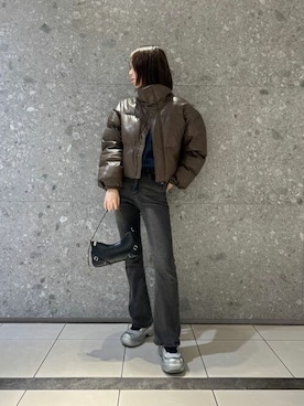 「CHARLES & KEITH（チャールズ & キース）のSloane スローン ホーボーバッグ（ショルダーバッグ）」を使った、CHARLES & KEITHさん（レディース・160cm）の冬コーディネート