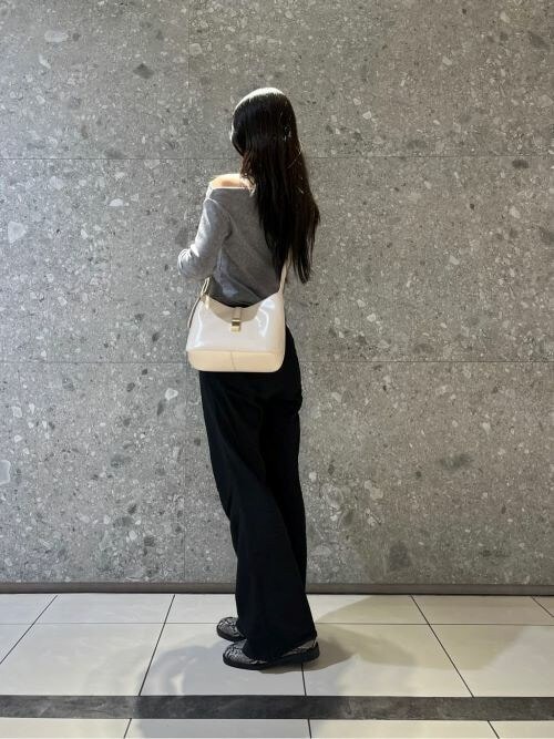 CHARLES & KEITH ウィステリア ショルダーバッグ　ブラック Wisteria ウィステリア ショルダーバッグ - ブラック | CHARLES