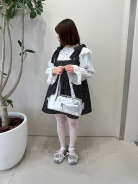 「CHARLES & KEITH（チャールズ & キース）のRachel レイチェル イロンゲイテッドマルチポケットショルダーバッグ（ショルダーバッグ）」を使った、CHARLES & KEITHさん（レディース・160cm）の冬コーディネート