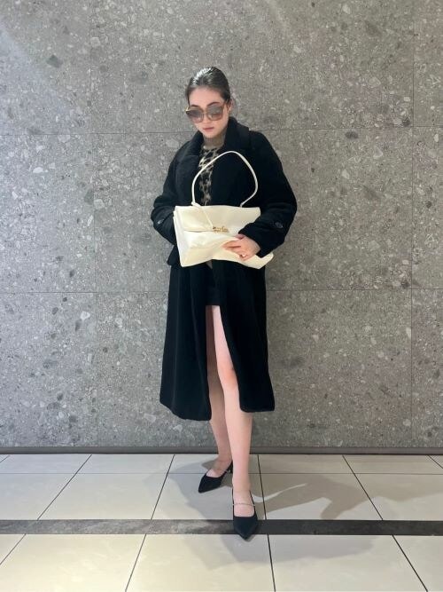Kerry トップハンドルサッチェルバッグ - ブラック CHARLES & KEITH Kerry ケリー トップハンドルサッチェルバッグ