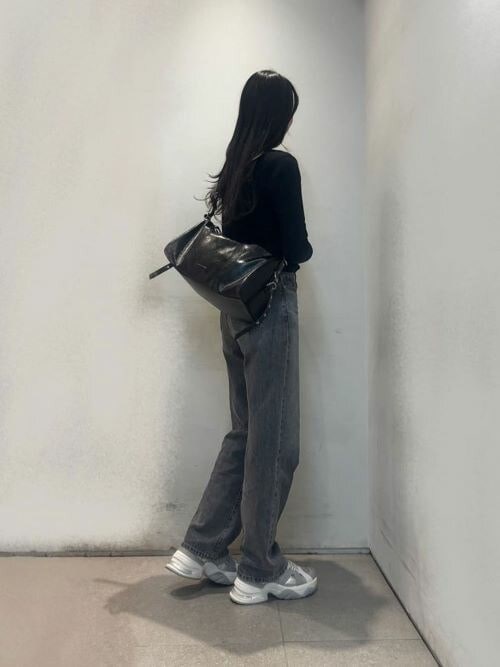 【BCBGMAXAZRIA】２WAY カットアウトトップハンドルクロスボディ セール】Bryna ブライナ パネルグロメットストラップクロス