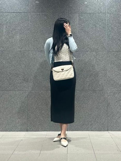 【値下げ本日まで】FENDI ロゴ入りヘアバンド ブラック・ブラウン hizumura on X: 