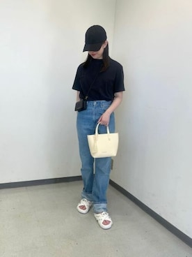 「CHARLES & KEITH（チャールズ & キース）のアイテム（トートバッグ）」を使った、CHARLES & KEITHさん（レディース・160cm）の夏コーディネート