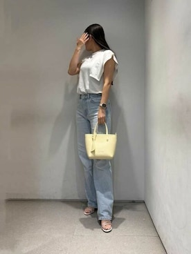 「CHARLES & KEITH（チャールズ & キース）のアイテム（トートバッグ）」を使った、CHARLES & KEITHさん（レディース・160cm）の夏コーディネート