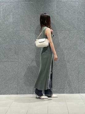 「アイテム（パンプス、ベージュ系）」を使った、CHARLES & KEITHさん（レディース・160cm）の夏コーディネート
