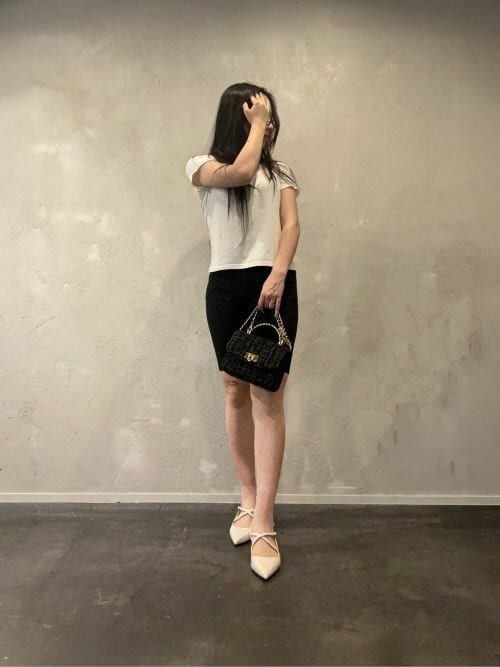 〈新品〉CHARLES & KEITH ツイードキルトハンドルバッグ 黒 CHARLES & KEITH Arwen アルウェン ツイードキルトトップ