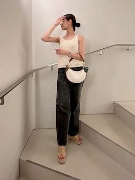 「CHARLES & KEITH（チャールズ & キース）のクロスオーバー エスパドリーユウエッジ（サンダル）」を使った、CHARLES & KEITHさん（レディース・160cm）の夏コーディネート