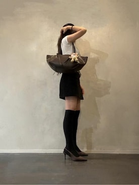 「アイテム（キーケース/キーアクセサリー）」を使った、CHARLES & KEITHさん（レディース・160cm）の夏コーディネート