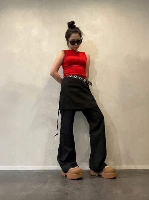 あ*様 Bergen ベルゲン CHARLES&KEITH ムートン スリッポン Bergen ベルゲン テクスチャーファートリムバックル