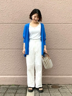 「ホワイトパンツ」｜「アイテム（スラックス）」を使った、momokoさん（レディース・159cm）の夏コーディネート