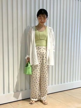 「Simplicite（サンプリシテ）のアイテム」を使った、momokoさん（レディース・159cm）の夏コーディネート