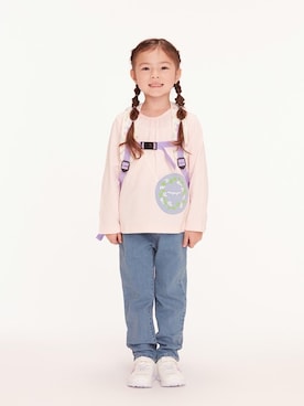 「Moujonjon（ムージョンジョン）のアイテム（デニムパンツ）」を使った、こどもの森e-shopさん（キッズ・110cm）の冬コーディネート