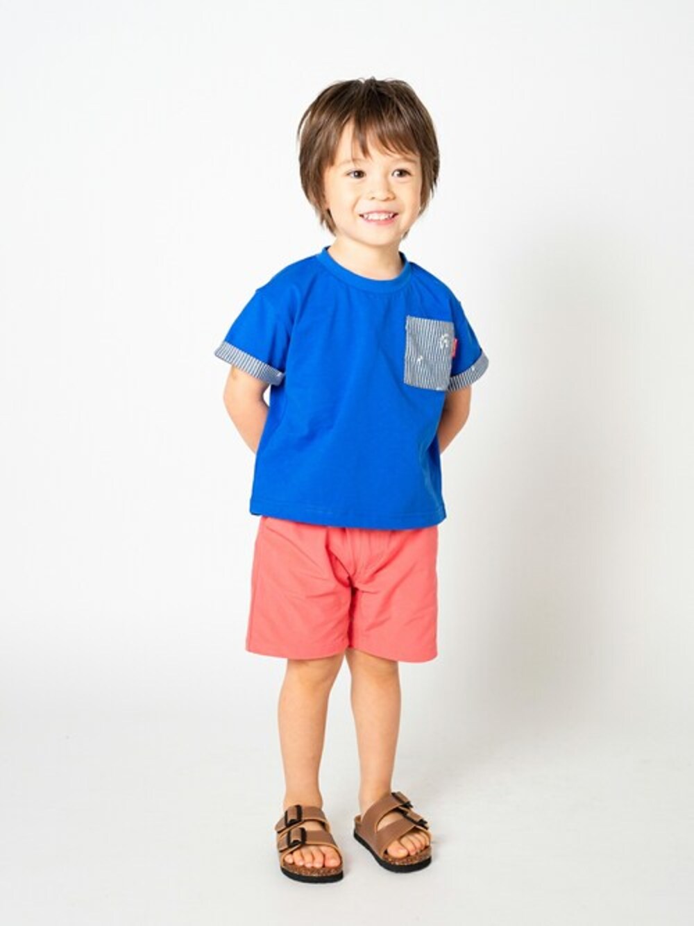 「Tシャツ、ハーフパンツ、子供服、男の子、夏コーデ、子供コーデ、男の子コーデ、Tシャツコーデ、水陸両用、ハーフパンツコーデ」｜「Moujonjonのポケット付き半袖Tシャツ（Tシャツ/カットソー、ブルー系）」を使った、こどもの森e-shopさん（キッズ・90cm）の夏コーディネートの1枚目の写真