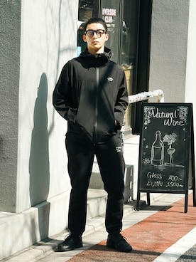 「アイテム（マウンテンパーカー）」を使った、UNIIT ZOZOTOWN店さん（メンズ・182cm）の春コーディネート