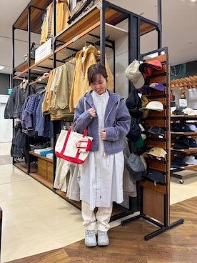 「L.L.Bean（エルエルビーン）のアイテム（ジャケット/アウター）」を使った、LLB桂川店さん（レディース・161cm）の春コーディネート