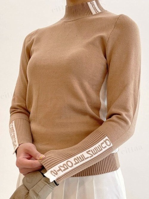 ニット/セーター（ベージュ系）を使った「ゴルフウェア」の人気