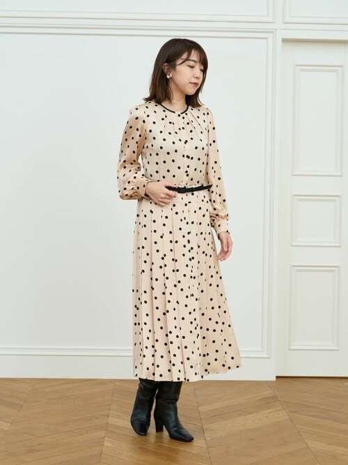 ANAYI（アナイ）の「サテンドットプリーツ切り替え ワンピース