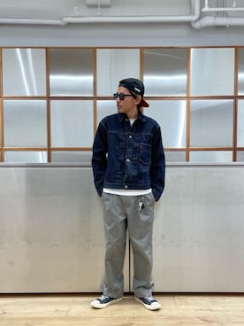 京都くんさんの「サイドジップ ハイカットスニーカー」を使ったコーディネート