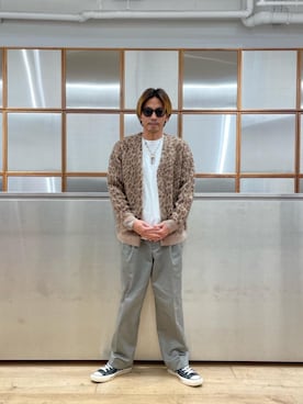 「ワイドパンツ 」｜「アイテム（スニーカー）」を使った、京都くんさん（メンズ・172cm）の秋コーディネート