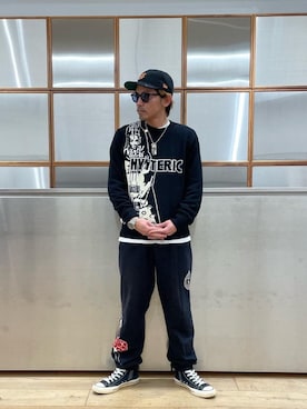 「HYSTERIC GLAMOUR（ヒステリックグラマー）の【26～28cm】サイドジップ ハイカットスニーカー（スニーカー）」を使った、京都くんさん（メンズ・172cm）の冬コーディネート