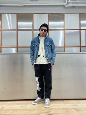 「カーディガン」｜「アイテム（デニムジャケット）」を使った、京都くんさん（メンズ・172cm）の冬コーディネート