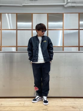 「HYSTERIC GLAMOUR（ヒステリックグラマー）のアイテム（スウェットパンツ）」を使った、京都くんさん（メンズ・172cm）の冬コーディネート