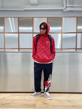 「アイテム（バックパック/リュック）」を使った、京都くんさん（メンズ・172cm）の秋コーディネート