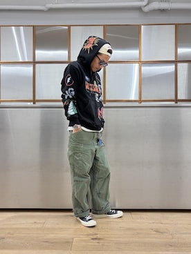 「HYSTERIC GLAMOUR（ヒステリックグラマー）の【26～28cm】サイドジップ ハイカットスニーカー（スニーカー、ブラック系）」を使った、京都くんさん（メンズ・173cm）の秋コーディネート