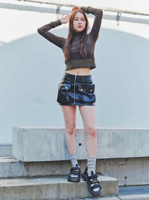 セール】ANNA SUI NYC RETRO フェイクレザー ショートスカート