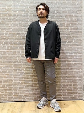 「ラフ」｜「アイテム（ノーカラージャケット）」を使った、ニコルさん（メンズ・168cm）の春コーディネート