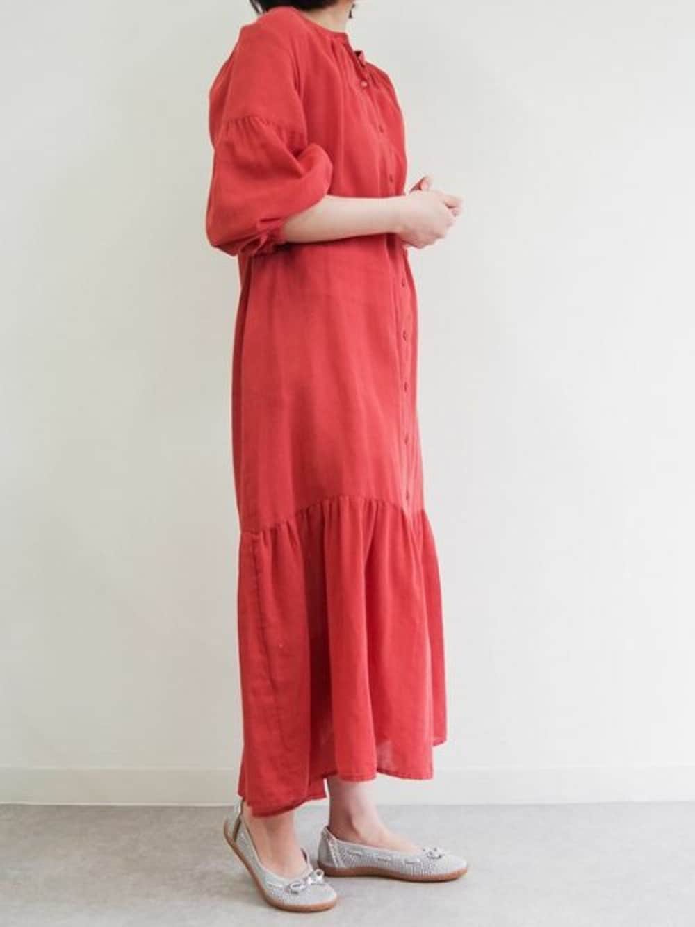 「カジュアル、ミネトンカ、バレエシューズ、お出かけコーデ、夏コーデ」｜「Minnetonkaの【MINNETONKA】ミネトンカ / メッシュ フラットパンプス 24M05（パンプス、グリーン系）」を使った、MINNETONKAONLINESHOPさん（レディース・160cm）の夏コーディネートの1枚目の写真