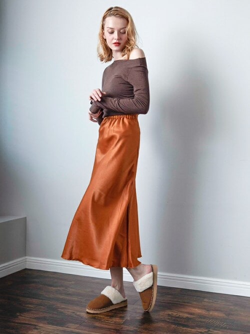 Minnetonka レディースモカシン（色：レッド系）｜シューズ
