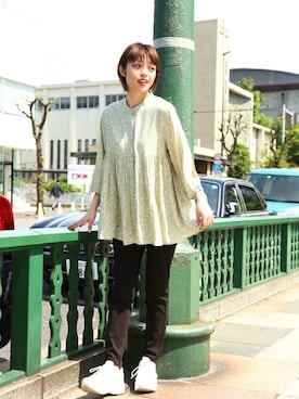 「NAVY（ネイビー）のアイテム」を使った、マックハウスZOZOスタイリスト レディースさん（レディース・163cm）の夏コーディネート