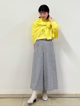 「イエロー」｜「アイテム（ブーツ）」を使った、natsukiさん（レディース・156cm）の冬コーディネート